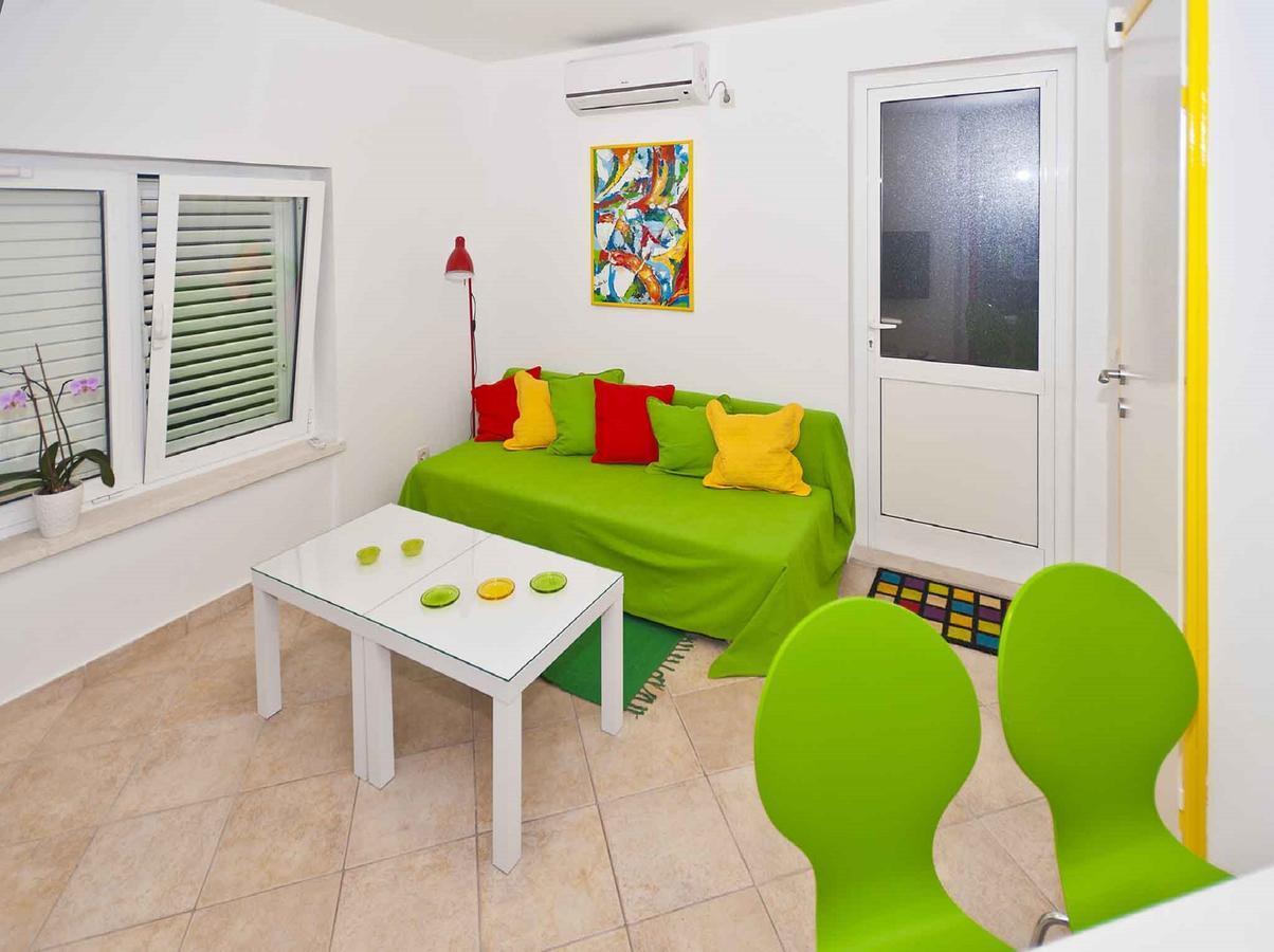 Depozit Apartment